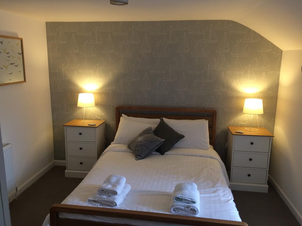 Hotel Arms 3*